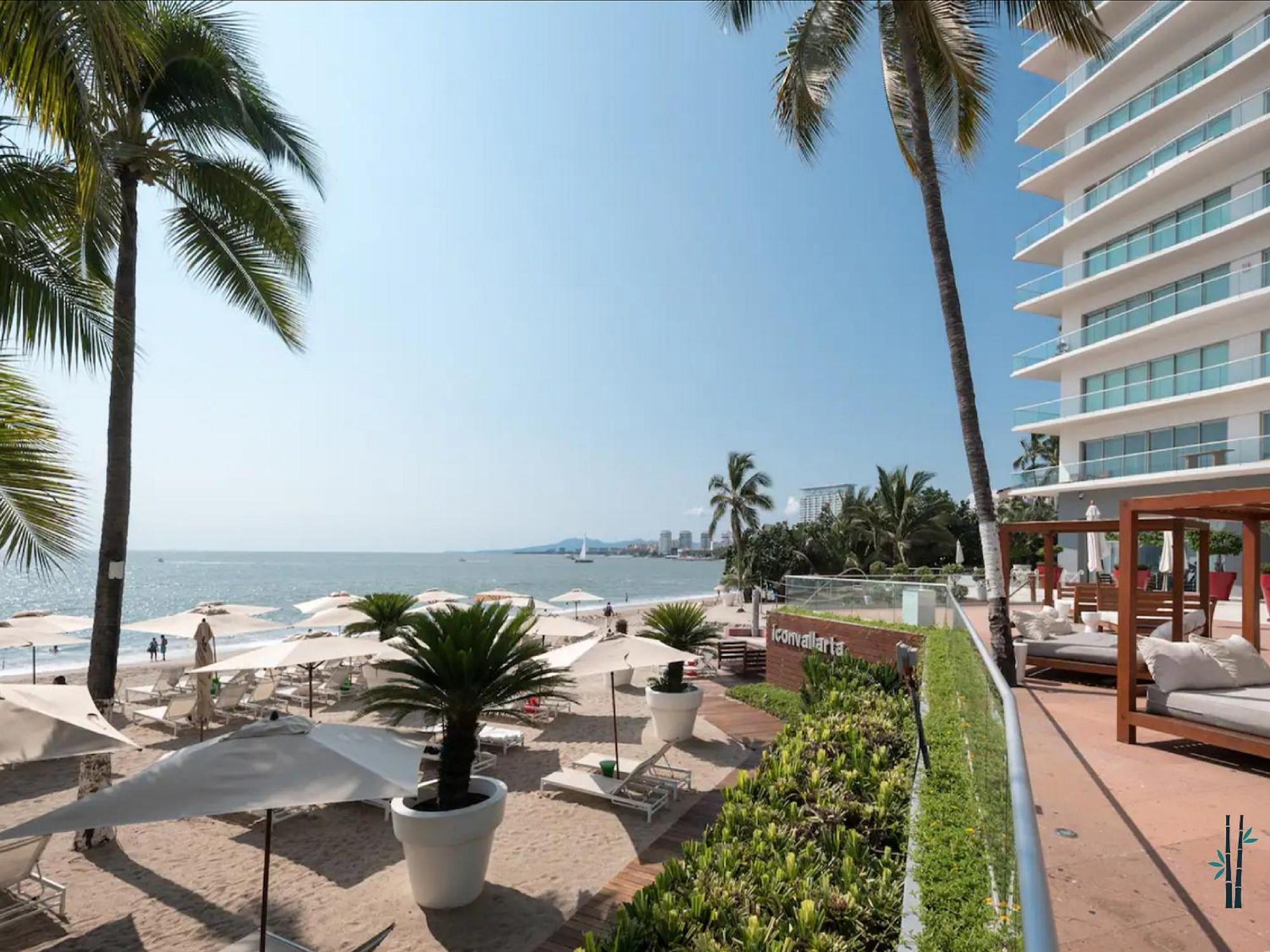 Icon Vallarta Beach Front By Bamboo Skylife Puerto Vallarta Zewnętrze zdjęcie